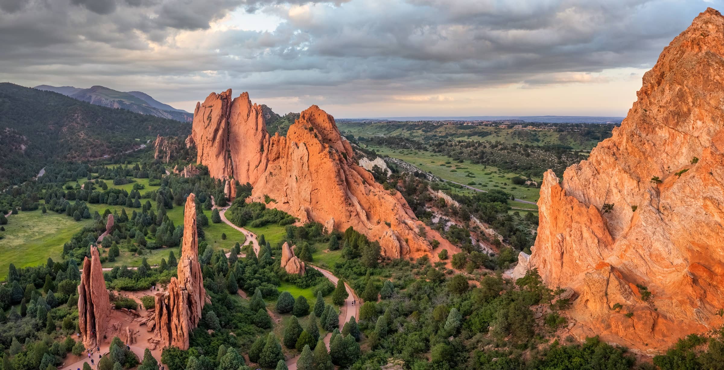 Garden of The Gods: Colorado Springs